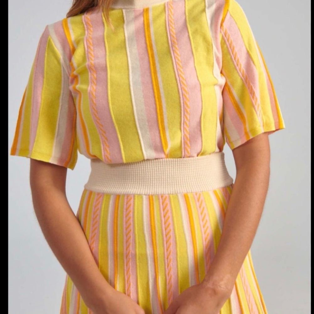 Striped modulo set